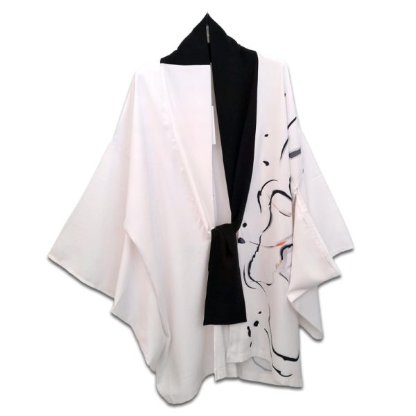 Kimono corto Nijii Paris bianco e nero con fantasia astratta